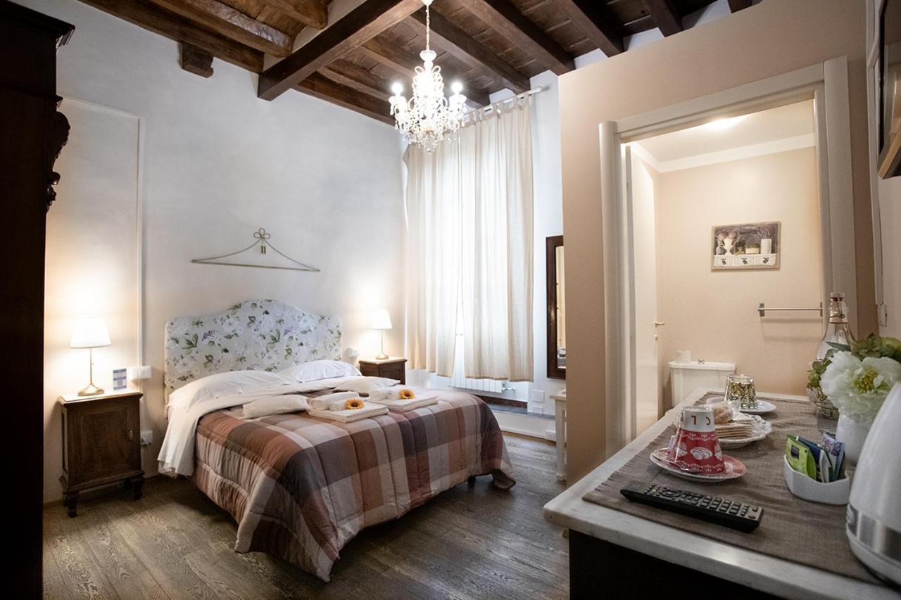 Residenza Centro Storico Hotel Lucca Bagian luar foto
